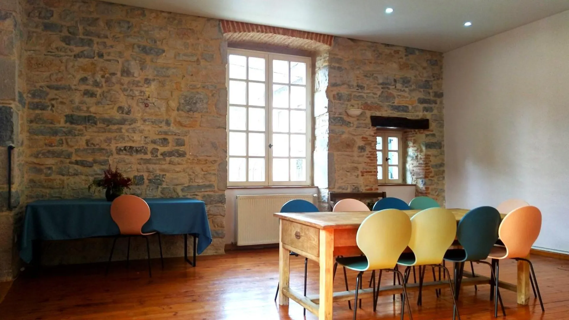 Holiday home Magnifique Villa En Pierres Au Coeur De Saint Antonin Noble Val - Cheminee - Piscine Privee -10 Personnes