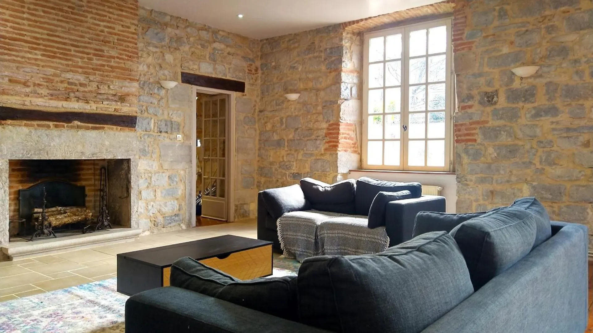 Holiday home Magnifique Villa En Pierres Au Coeur De Saint Antonin Noble Val - Cheminee - Piscine Privee -10 Personnes France