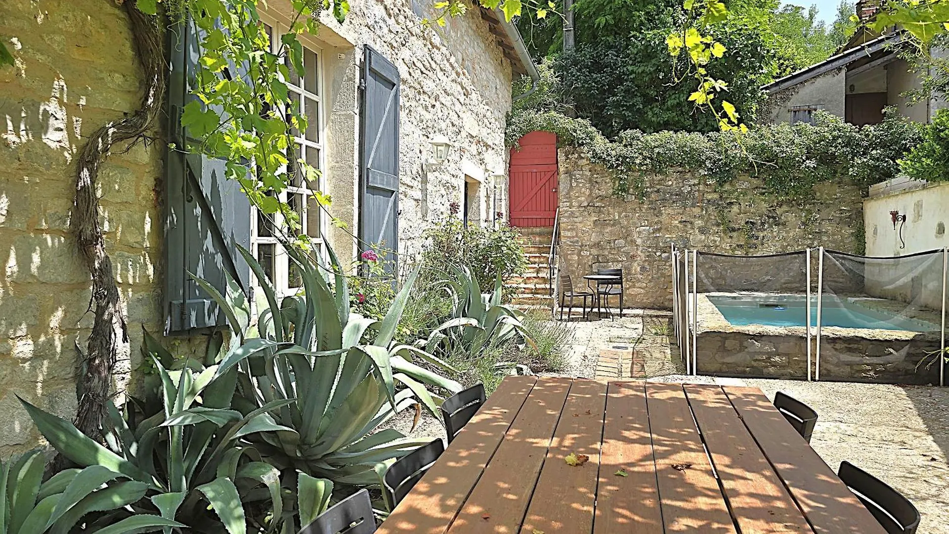 Magnifique Villa En Pierres Au Coeur De Saint Antonin Noble Val - Piscine Et Jardin Prives -10 Personnes