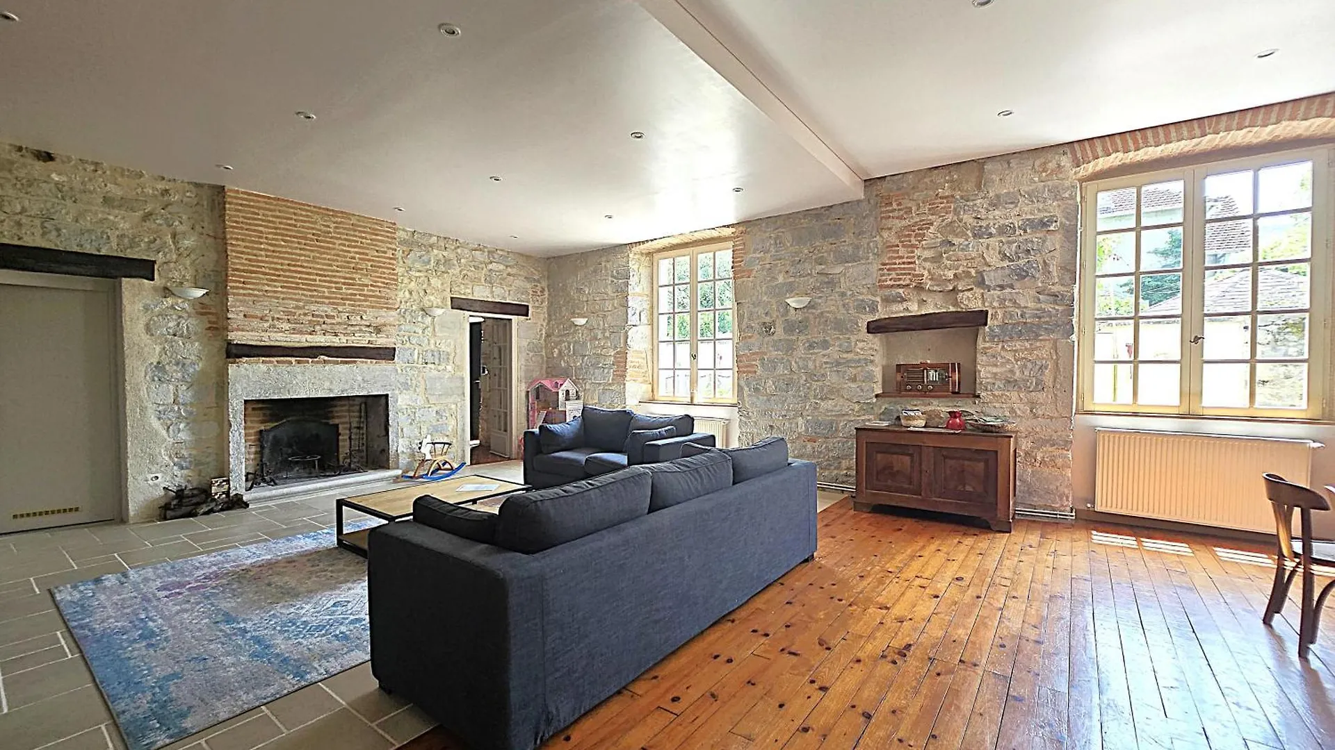 Magnifique Villa En Pierres Au Coeur De Saint Antonin Noble Val - Piscine Et Jardin Prives -10 Personnes Casa de Férias